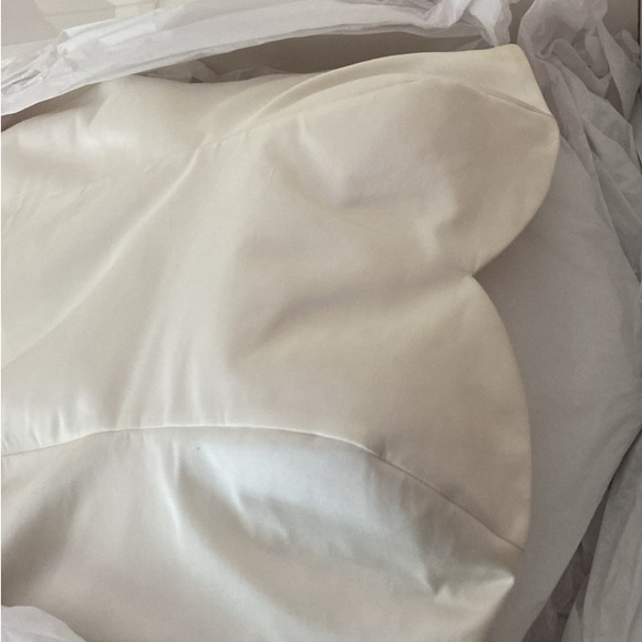 Heidi Elnora Atelier Coco Marie Wedding Gown. 100% Silk (Shantung) size 8 - Picture 7 of 13